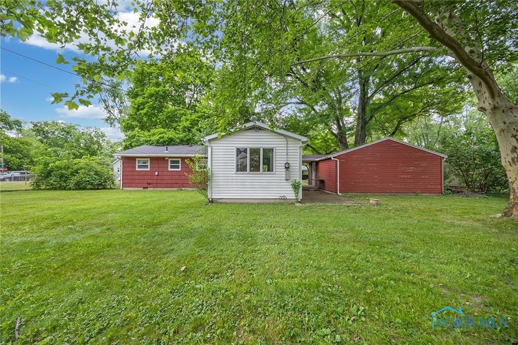 2131 Broadstone Road Toledo, OH 43615 - Photo 33 of 39 Gallery Image 33