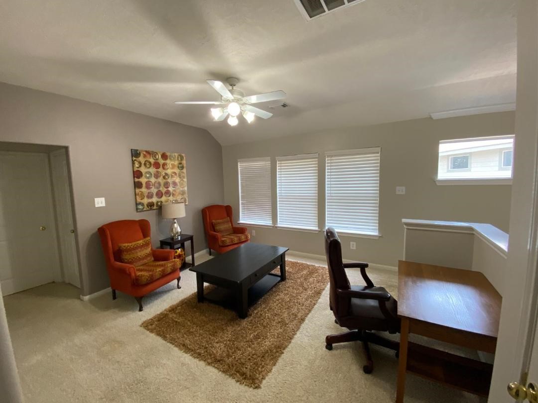 26 Baccara Place Conroe, TX 77384 - Photo 8 of 20