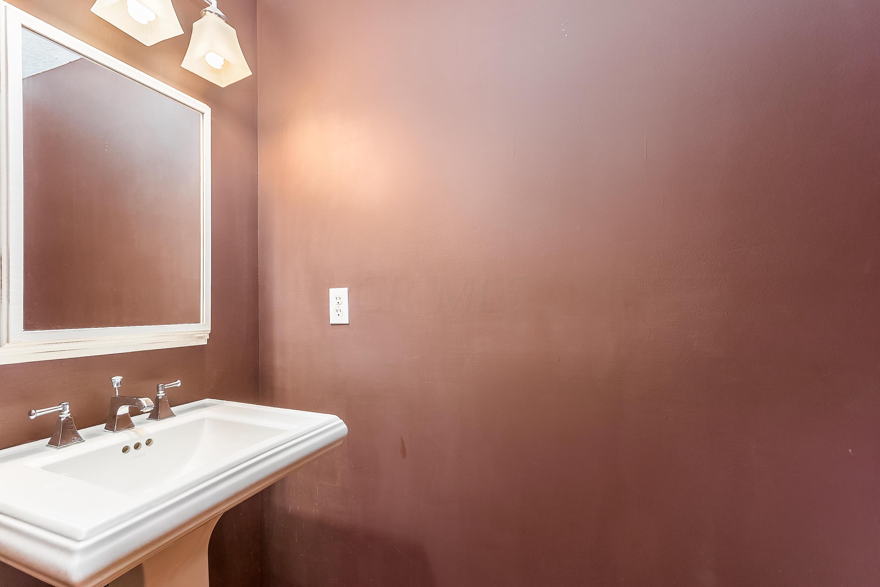 3111 Crossgate Road Columbus, OH 43232 - Photo 18 of 35 Gallery Image 18