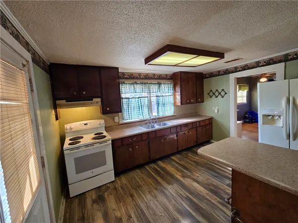 $159,900 | 3845 Evans Street, Waycross, GA 31503