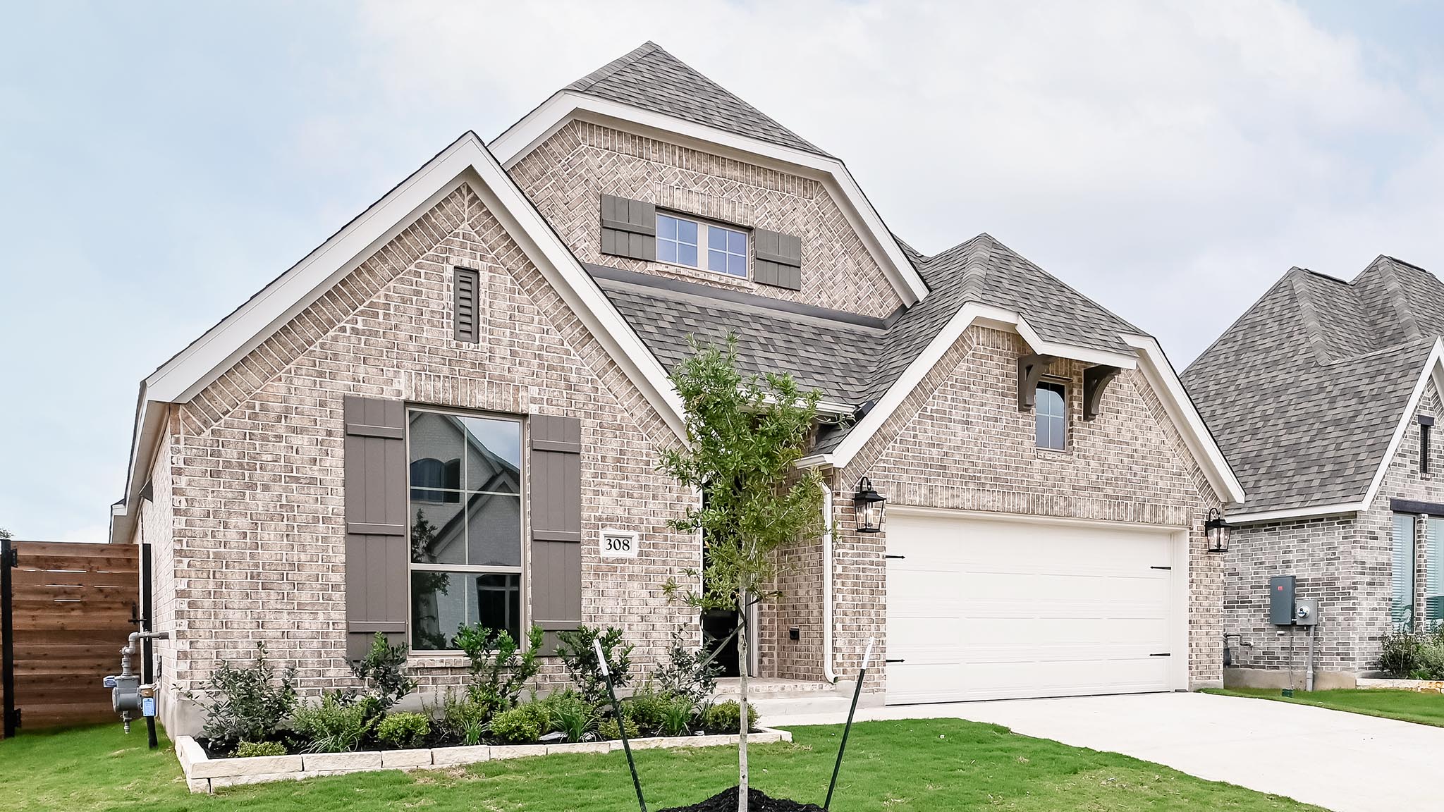 308 Foxfire Cove Lockhart, TX 78644 - Photo 2 of 31