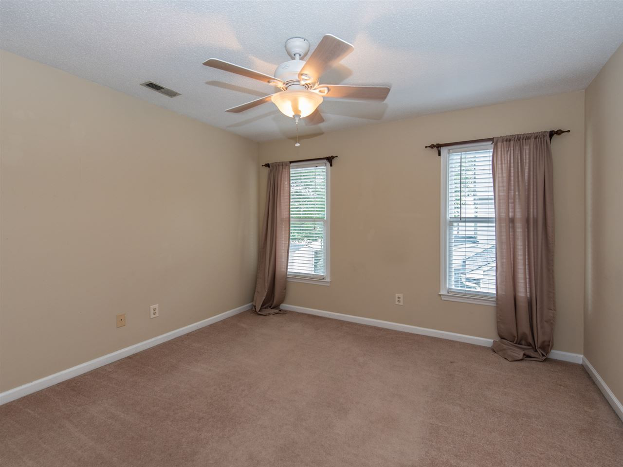 1808 Sagamore Court Raleigh, NC 27604 - Photo 20 of 25 Photo 20