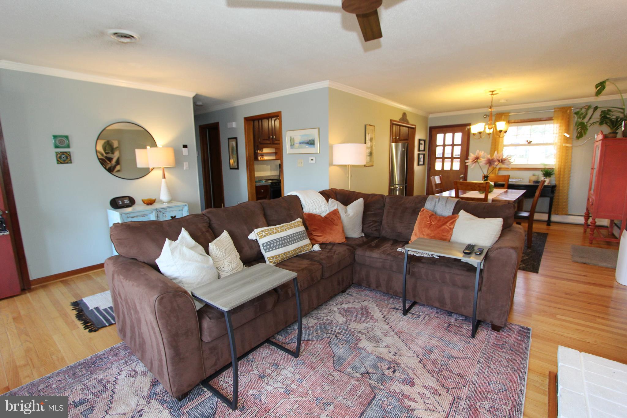 5605 Shookstown Road Frederick, MD 21702 - Photo 14 of 53 Living room, view 2