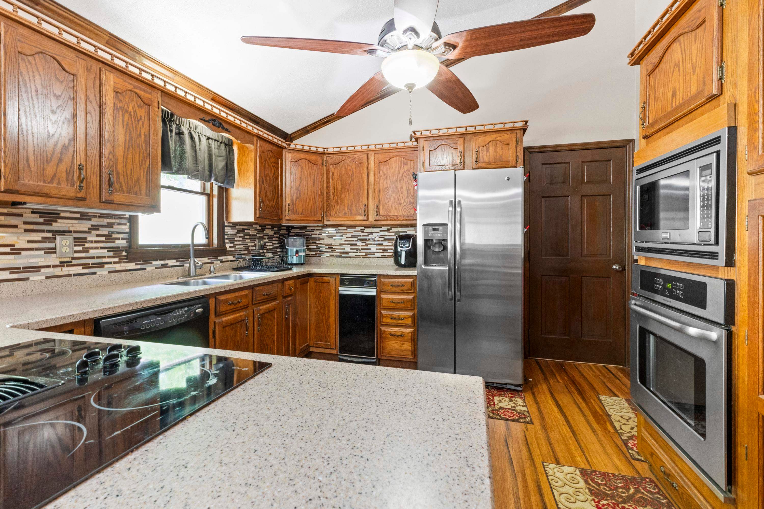 166 Webb Road Crum, WV 25669 - Photo 12 of 32 Gallery Image 12