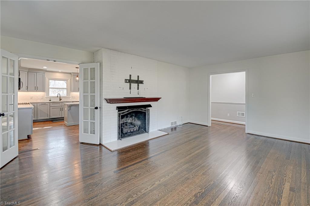 3096 Kinnamon Road Winston-Salem, NC 27104 - Photo 5 of 36 Gallery Image 5
