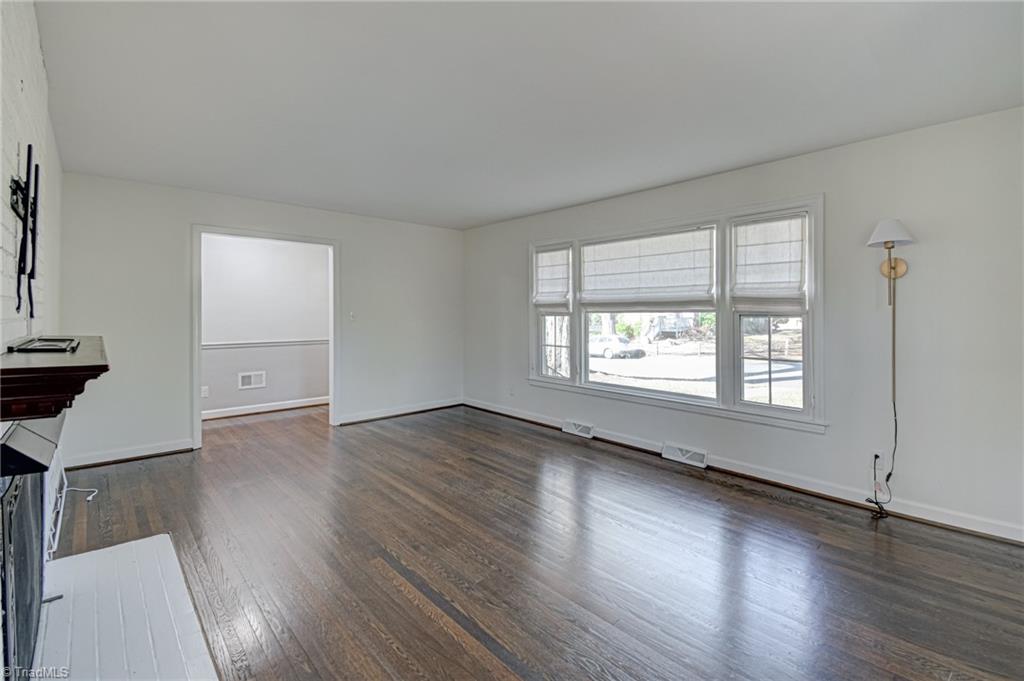3096 Kinnamon Road Winston-Salem, NC 27104 - Photo 6 of 36 Gallery Image 6