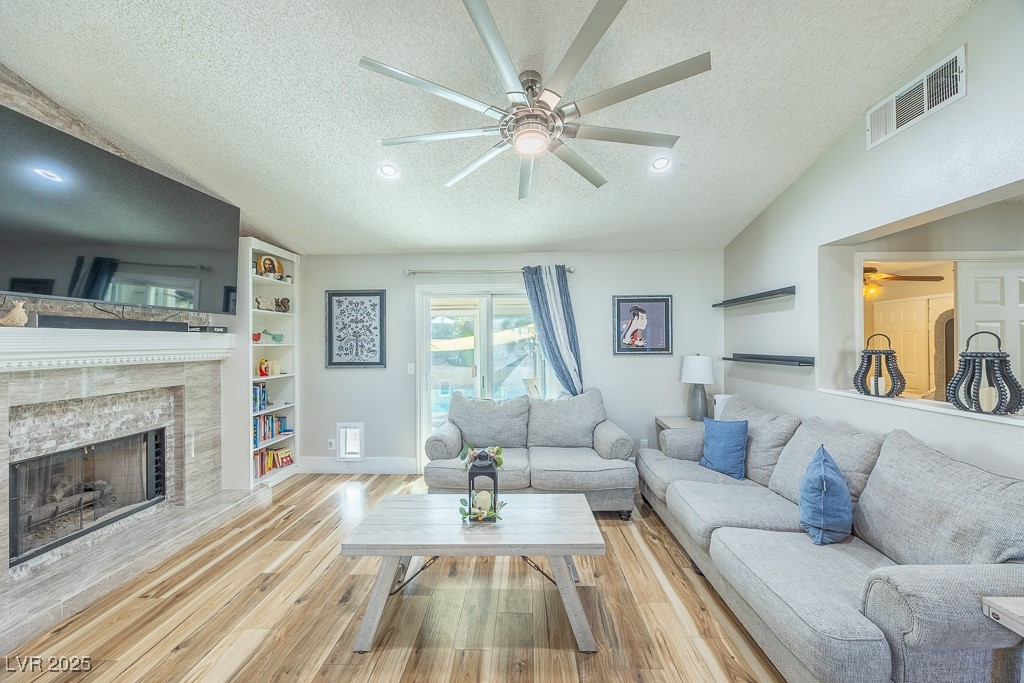 155 Fallon Drive Henderson, NV 89074 - Photo 6 of 41