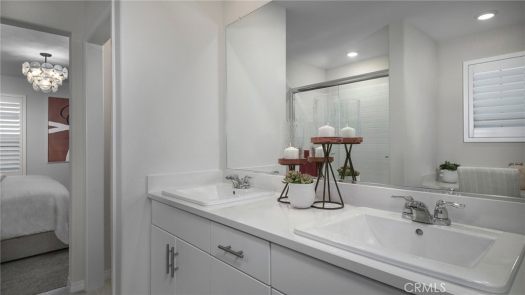 2431 Gunner Ridge Way Rialto, CA 92377 - Photo 8 of 27