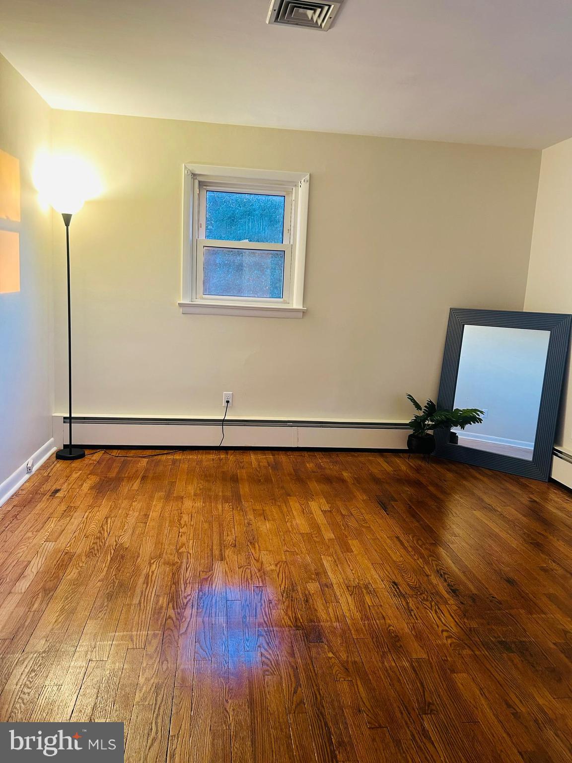 45 Cubberley Road West Windsor, NJ 08550 - Photo 17 of 37 a view of a room with wooden floor and a sink