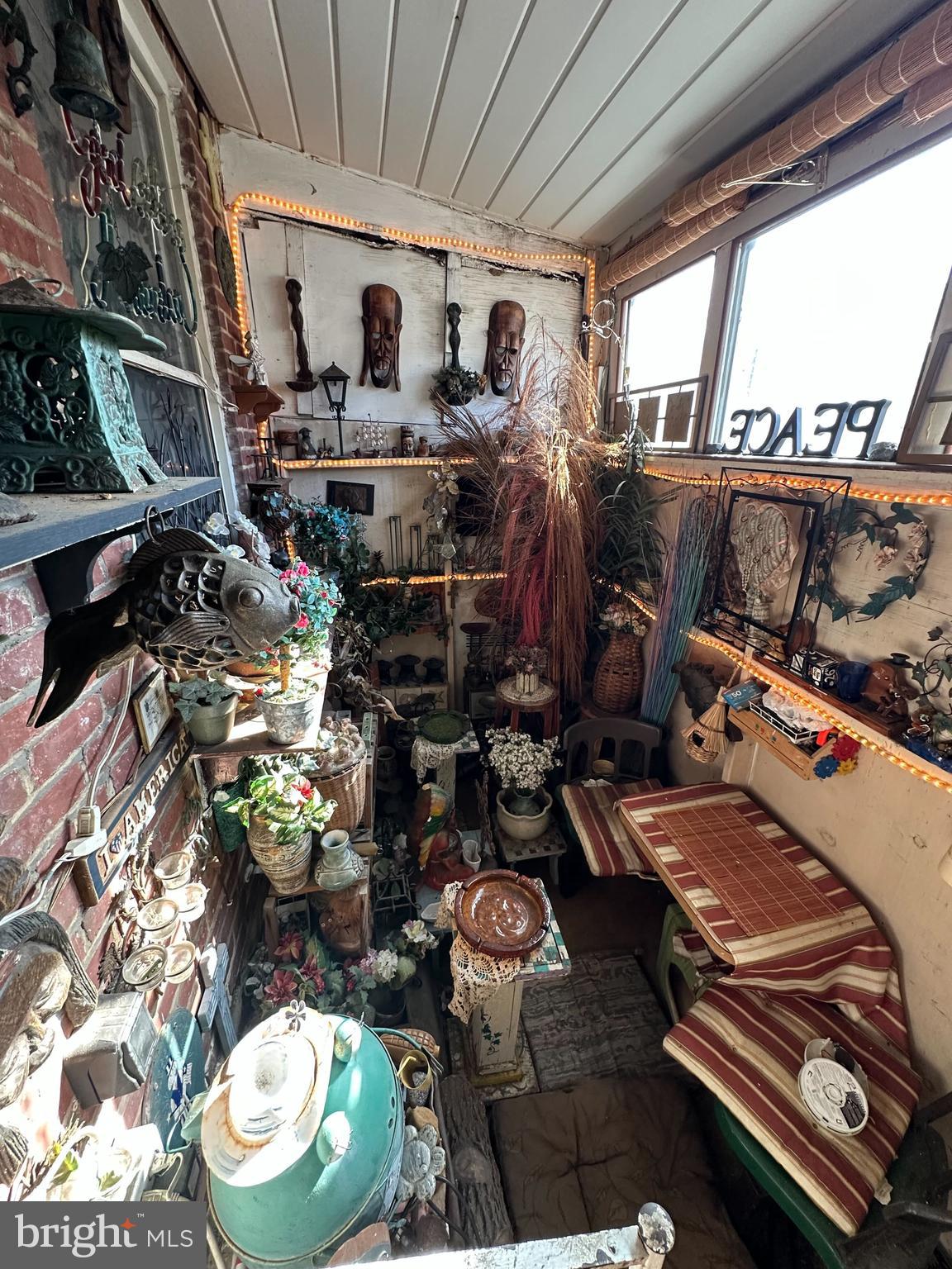 2827 Chesterfield Avenue Baltimore, MD 21213 - Photo 6 of 14