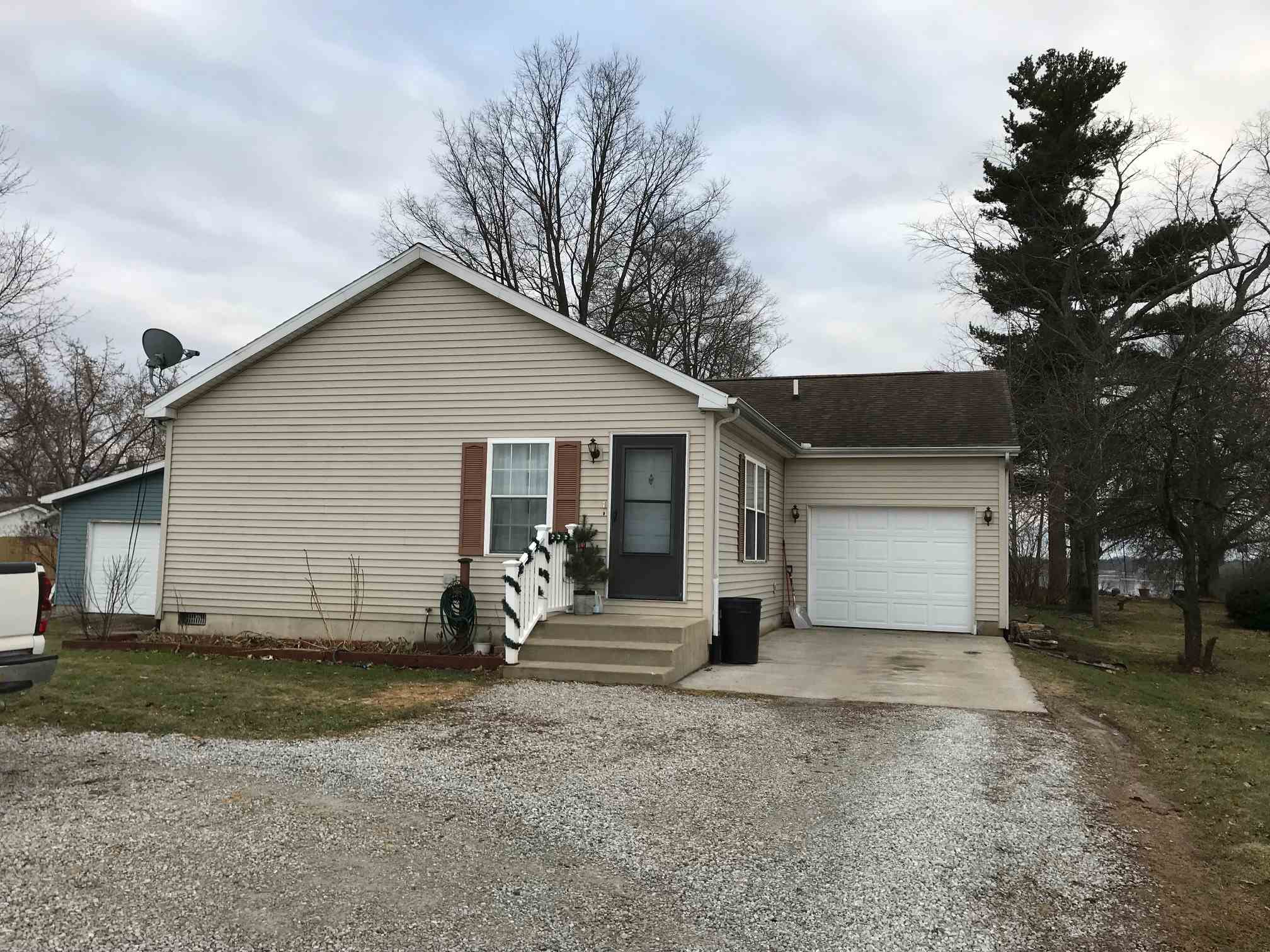 2745 Highway 14 Rochester, IN 46975 - Photo 1 of 16