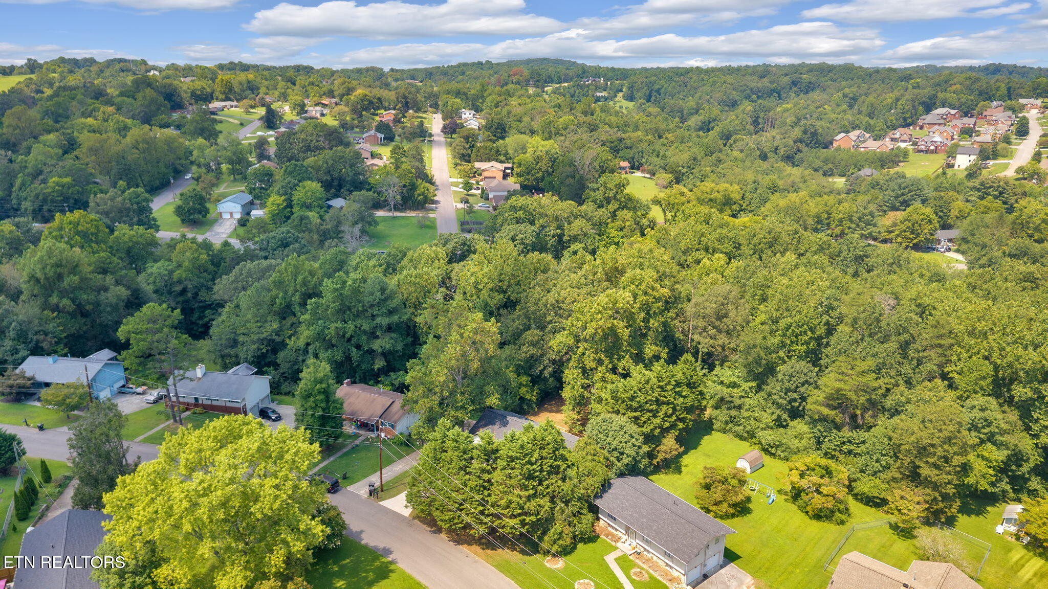 1217 Hoss Road Powell, TN 37849 - Photo 36 of 40 Gallery Image 36