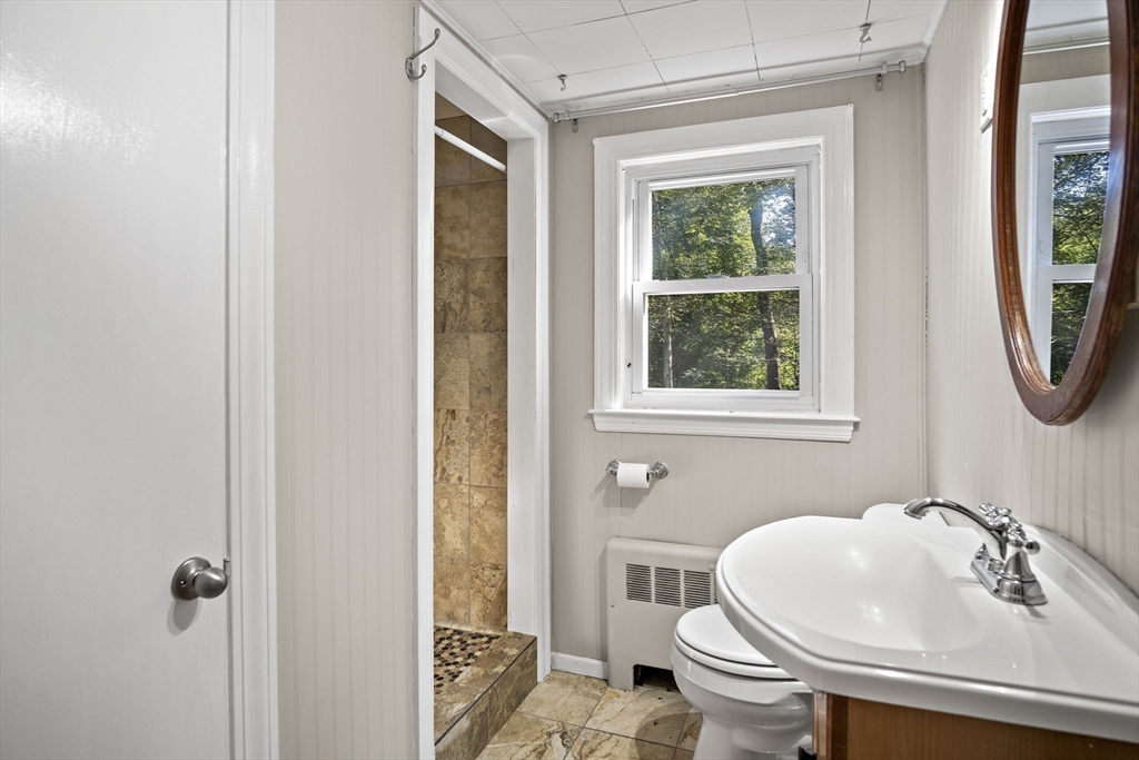 47 Postgate Road Hamilton, MA 01982 - Photo 18 of 33 Gallery Image 18
