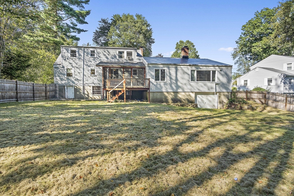47 Postgate Road Hamilton, MA 01982 - Photo 3 of 33 Gallery Image 3