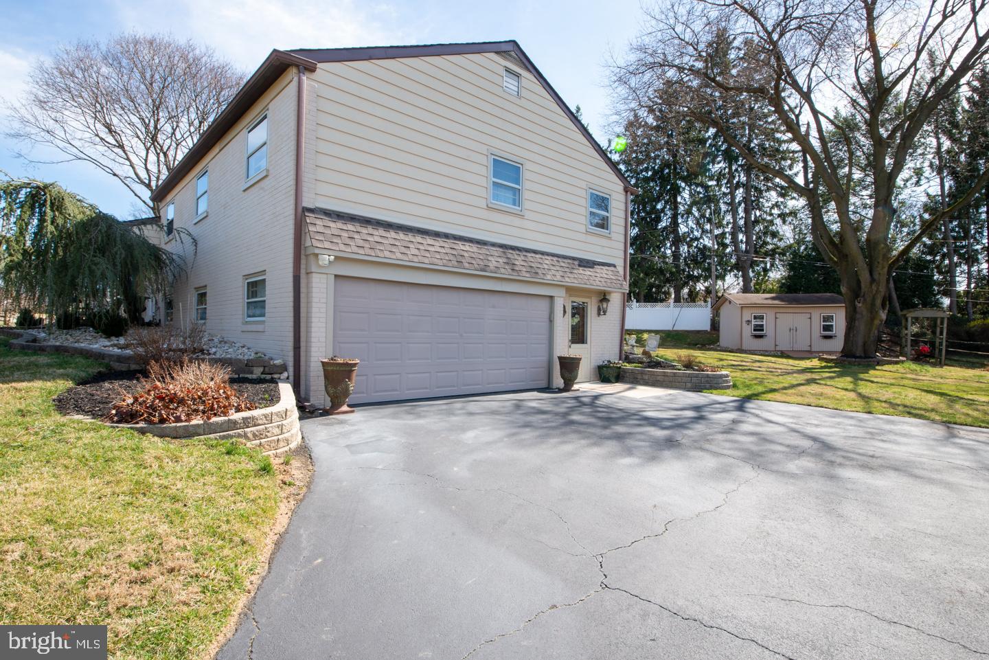 3895 Jeffrey Road Huntingdon Valley, PA 19006 - Photo 19 of 87 Gallery Image 19