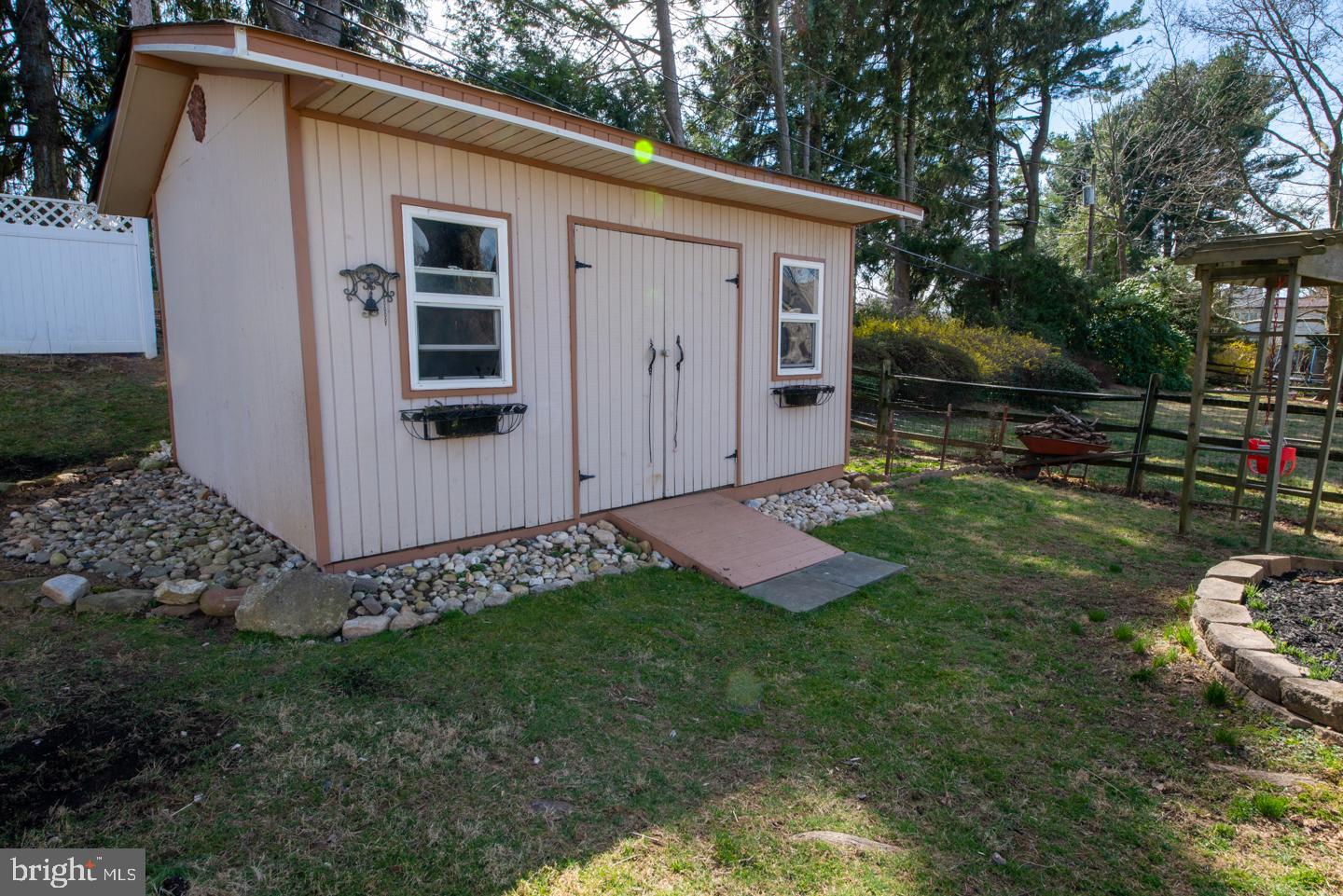 3895 Jeffrey Road Huntingdon Valley, PA 19006 - Photo 31 of 87 Gallery Image 31