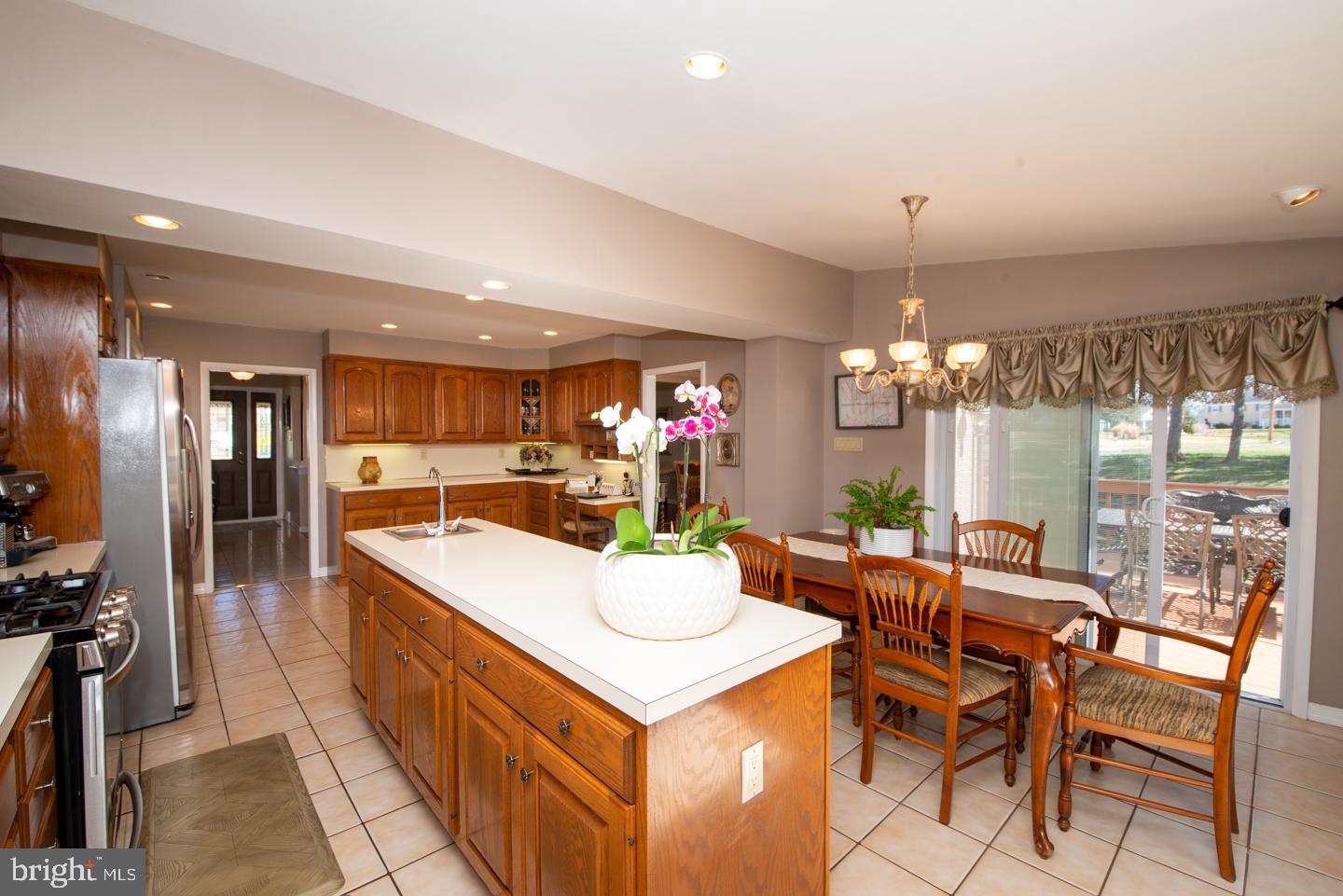 3895 Jeffrey Road Huntingdon Valley, PA 19006 - Photo 38 of 87 Gallery Image 38