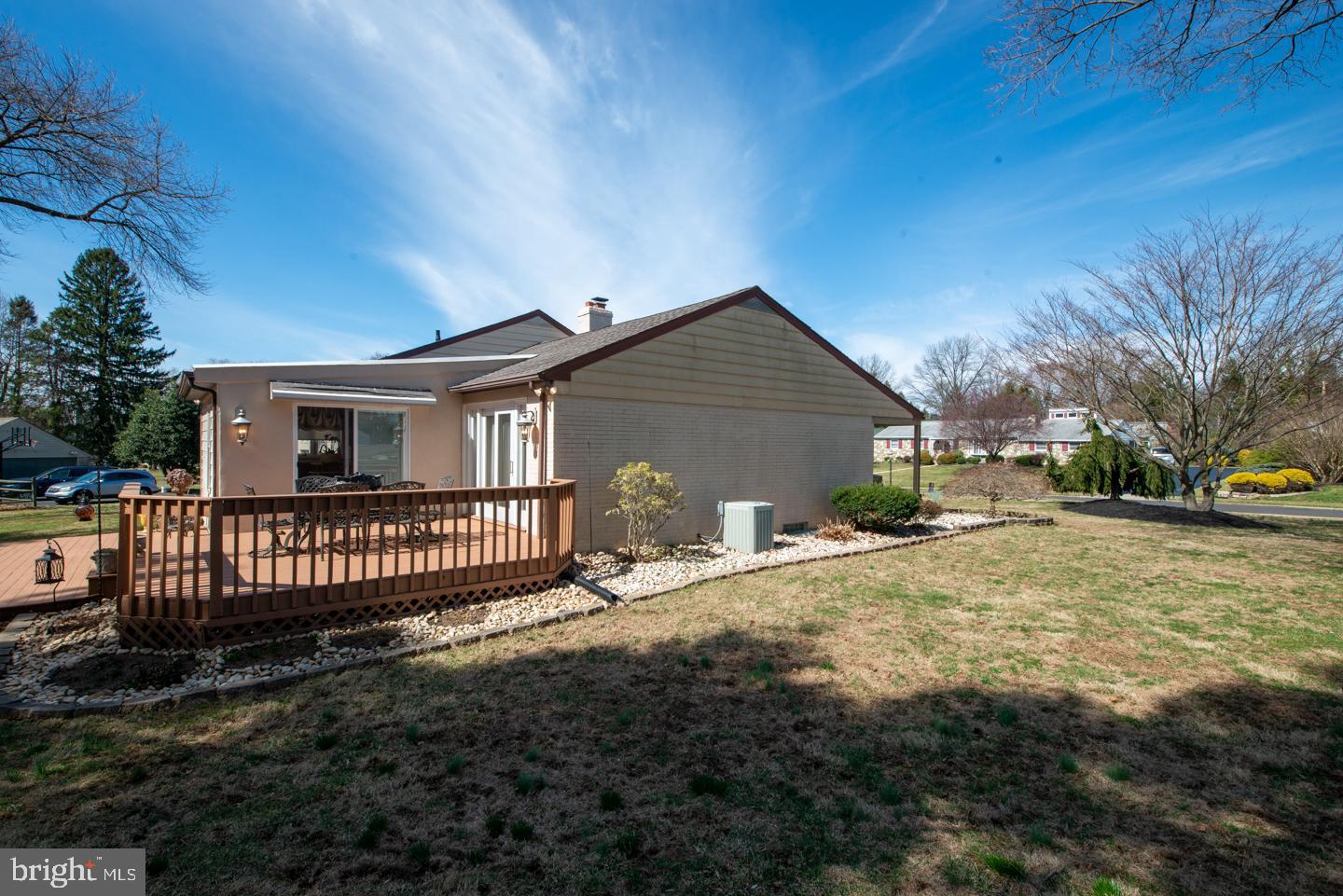 3895 Jeffrey Road Huntingdon Valley, PA 19006 - Photo 10 of 87 Gallery Image 10
