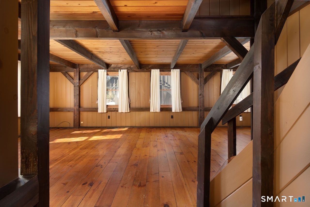 11 Deerfield Road Salisbury, CT 06039 - Photo 10 of 19