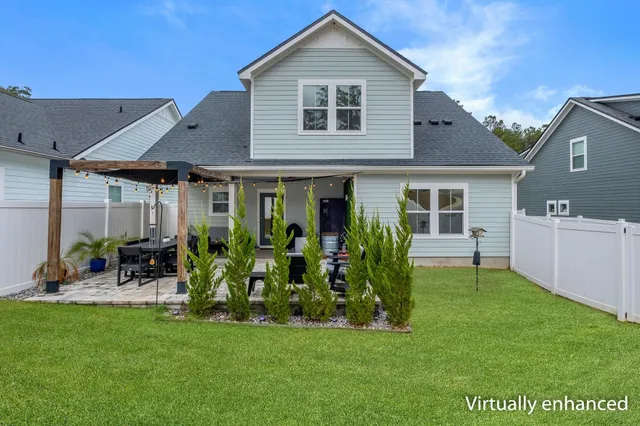 $435,000 | 340 Gathering Oaks Drive, Tallahassee, FL 32308