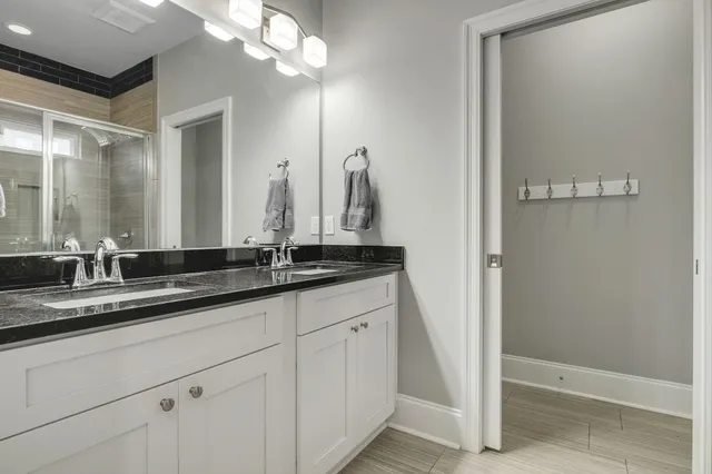 $435,000 | 340 Gathering Oaks Drive, Tallahassee, FL 32308