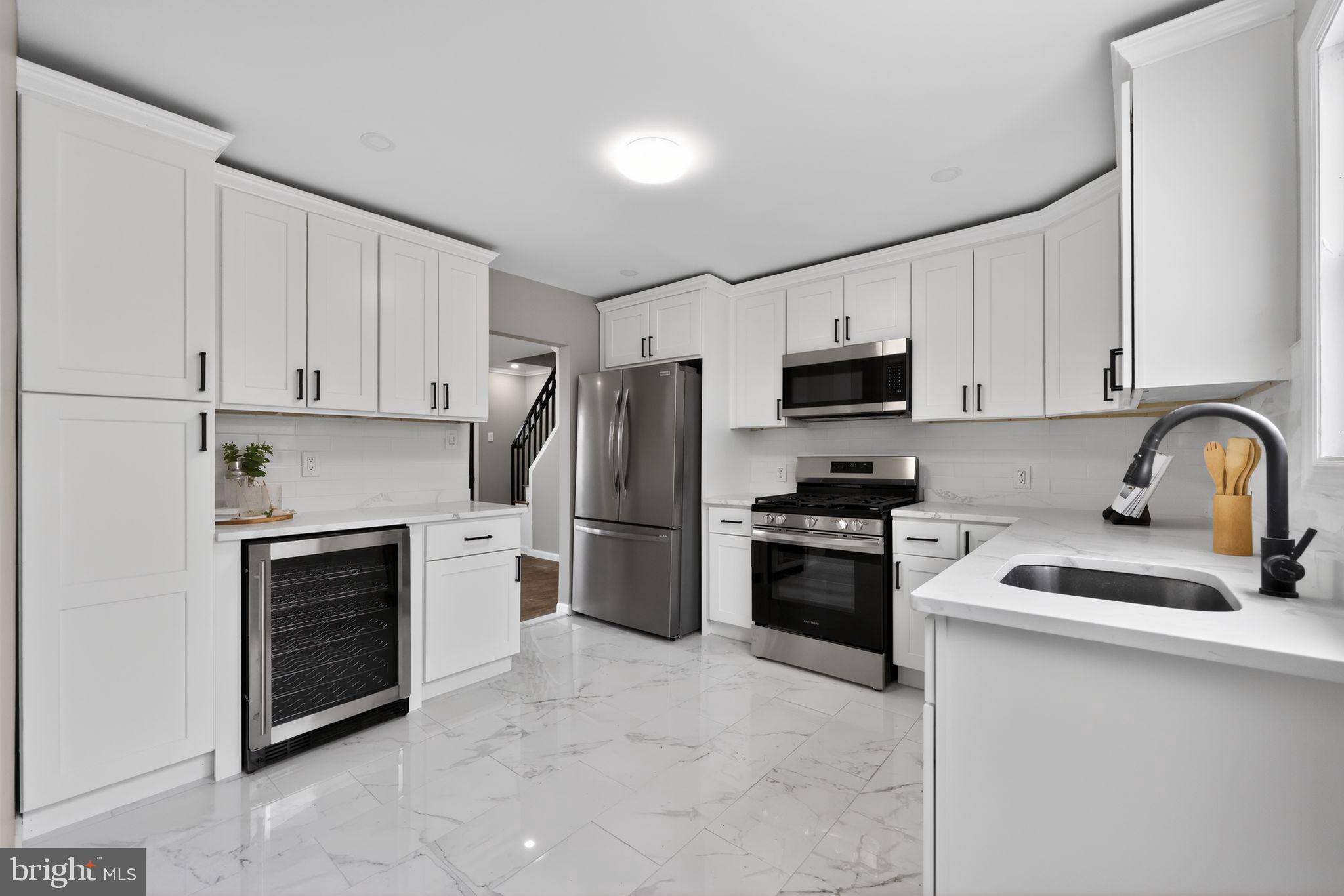 138 Country Club Road Pine Hill, NJ 08021 - Photo 13 of 33