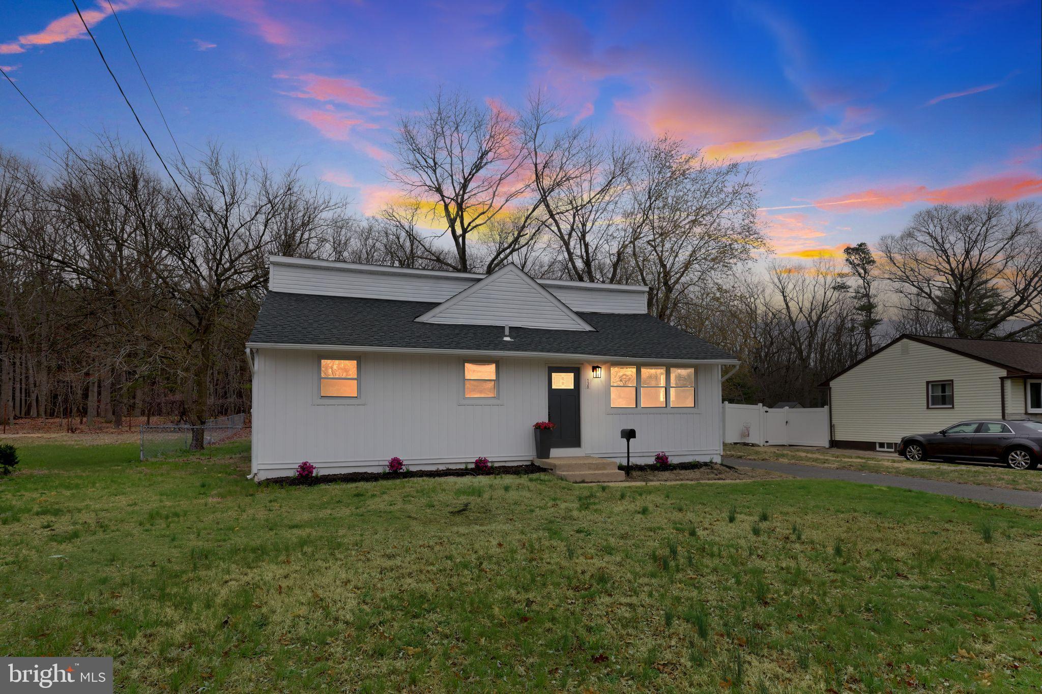 138 Country Club Road Pine Hill, NJ 08021 - Photo 5 of 33