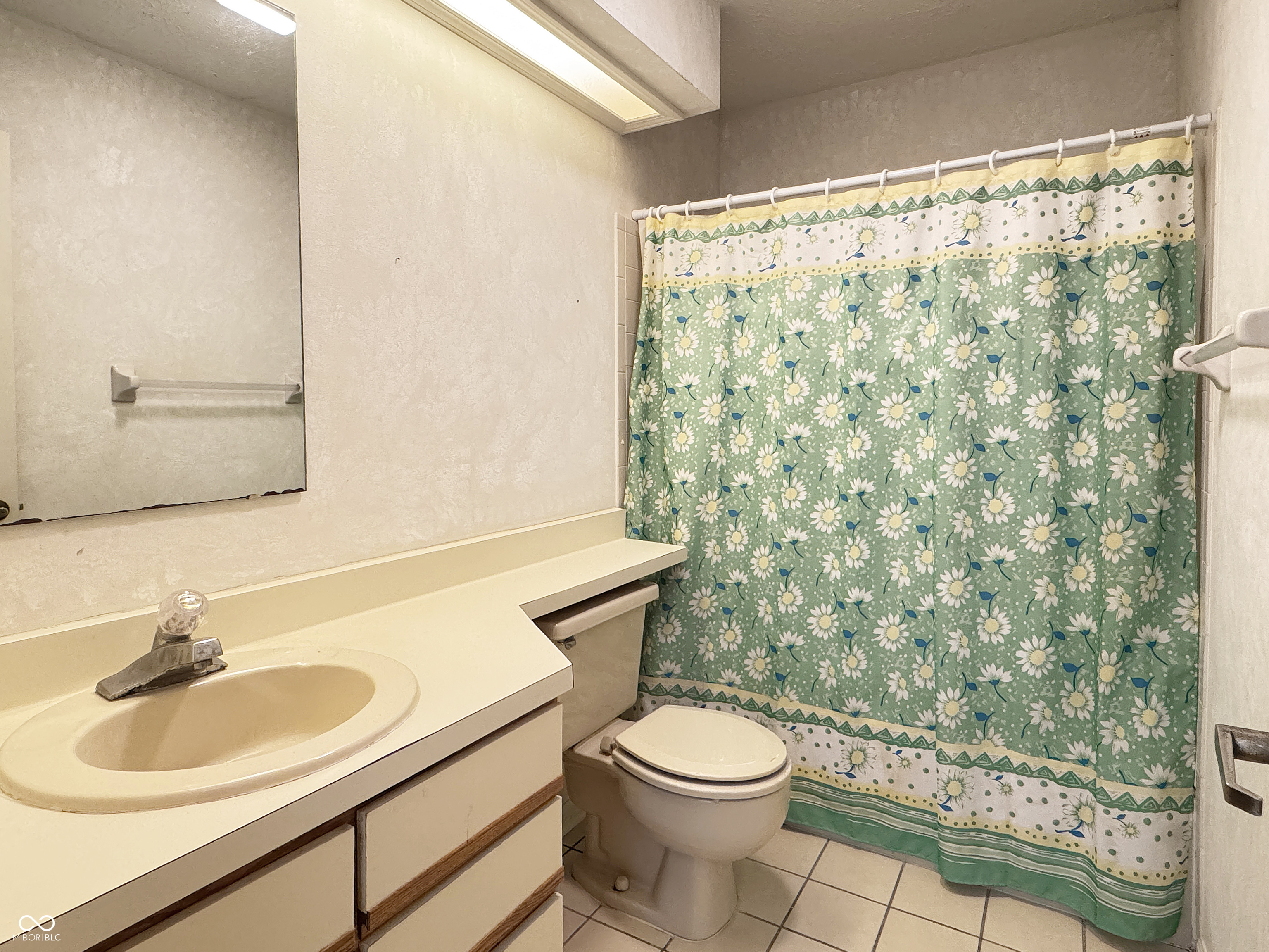 481 Van Camp Square Greenwood, IN 46143 - Photo 11 of 20 Gallery Image 11