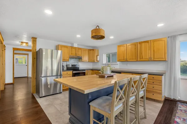 $614,500 | 2157 Lukes Gulch Road, Stites, ID 83552