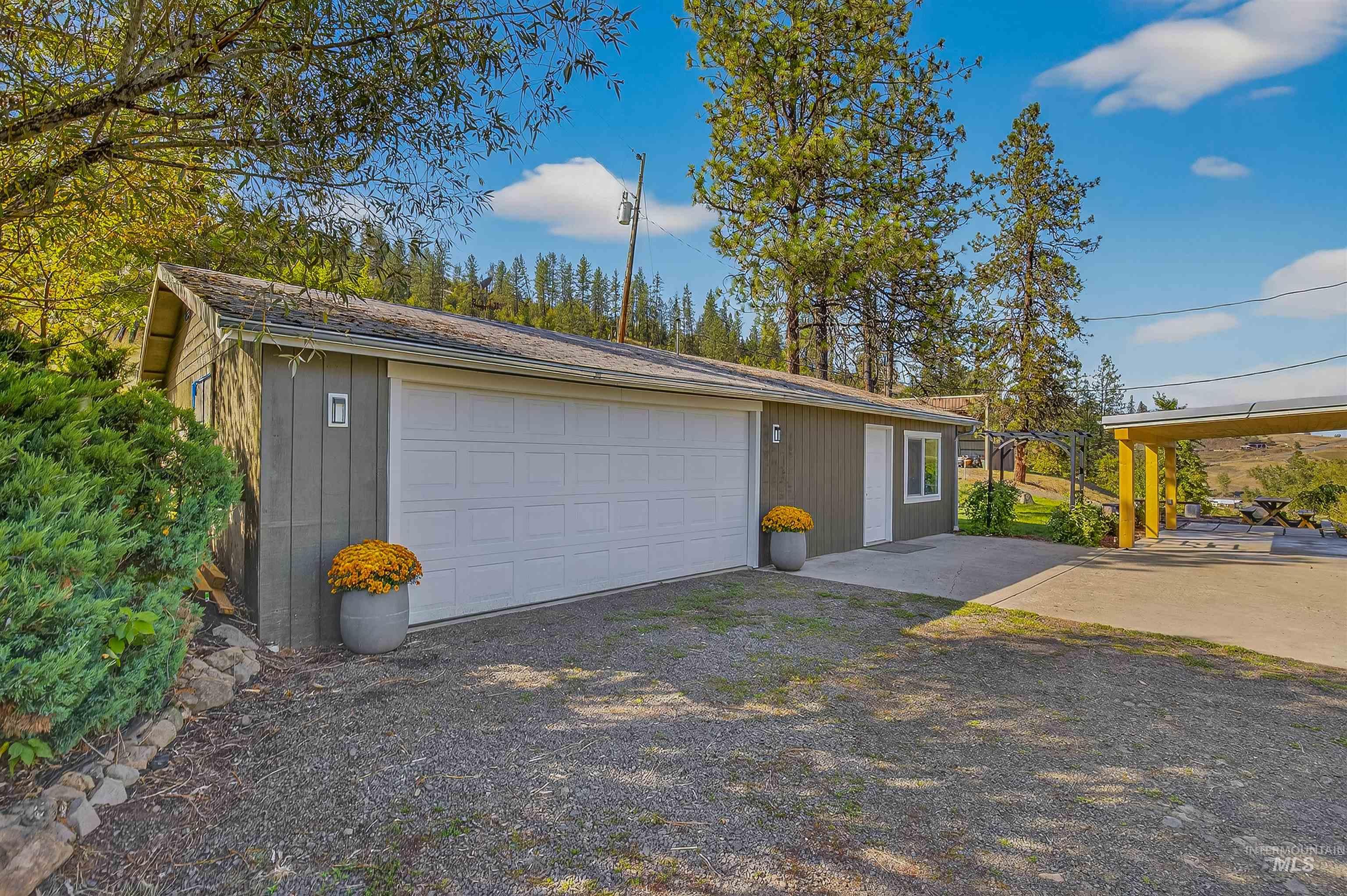 2157 Lukes Gulch Road Stites, ID 83552 - Photo 44 of 50 View of detached garage