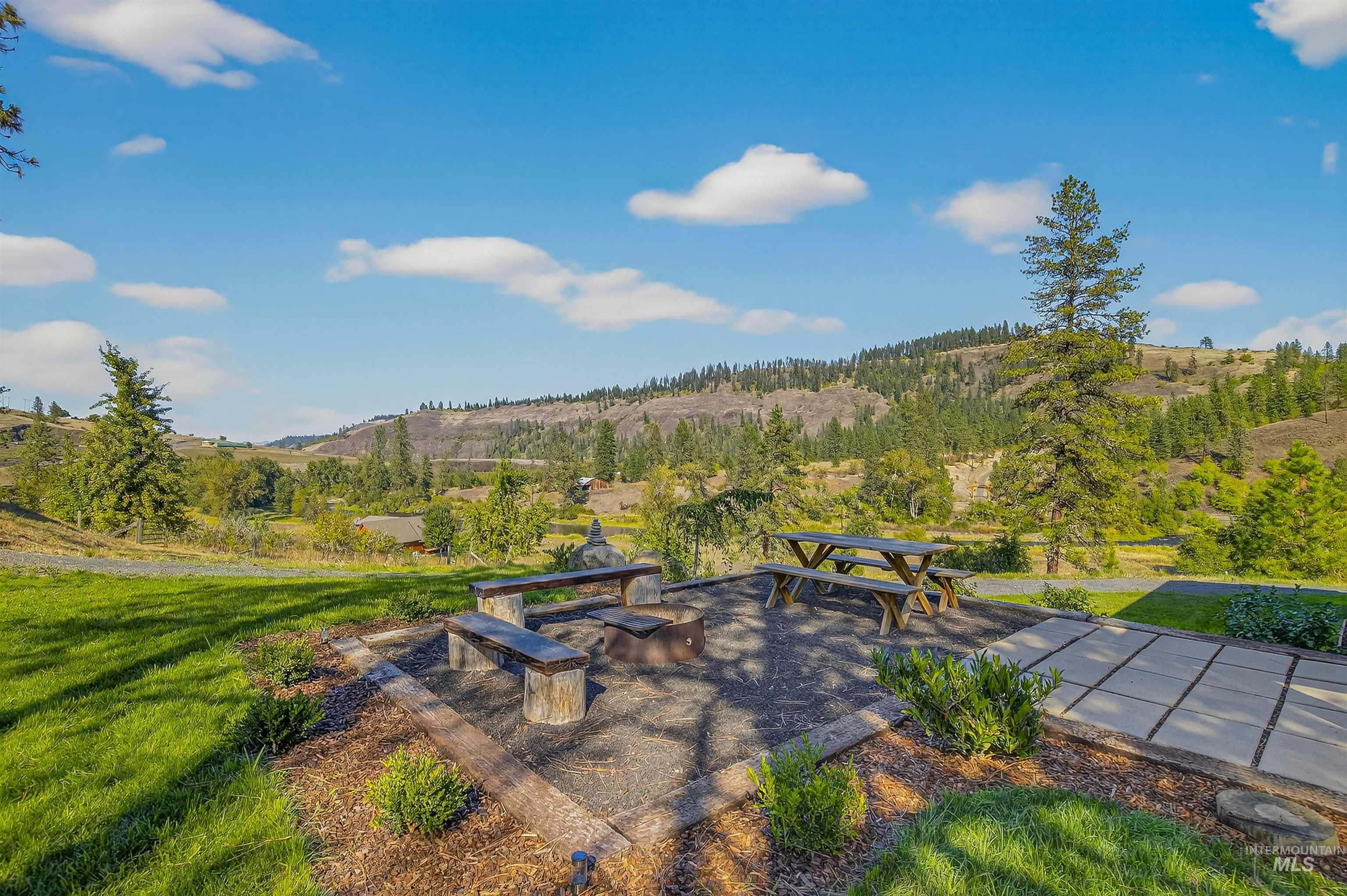2157 Lukes Gulch Road Stites, ID 83552 - Photo 7 of 50 View of patio