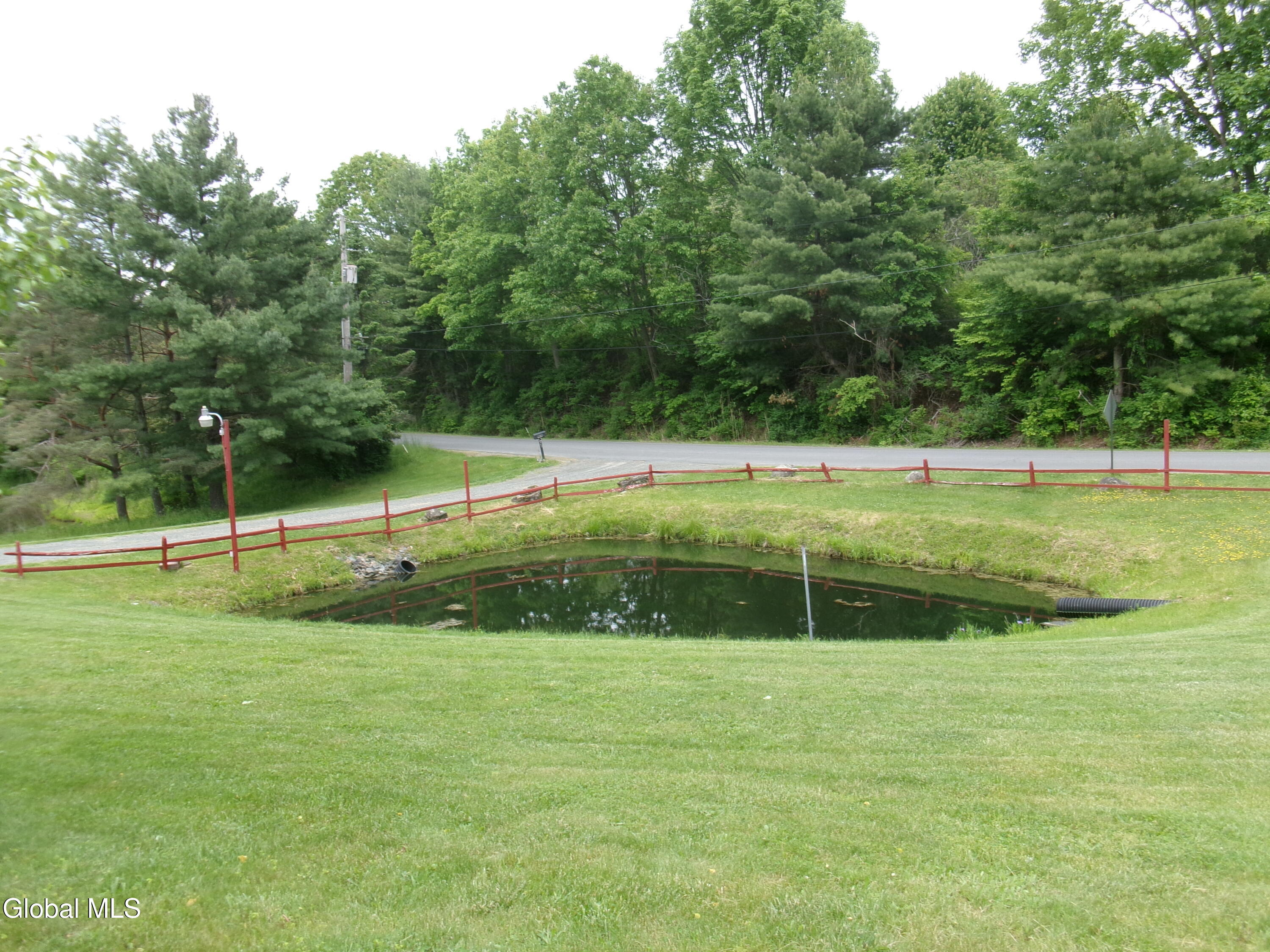 75 Higgins Road North Greenbush, NY 12198 - Photo 2 of 27 105_8664