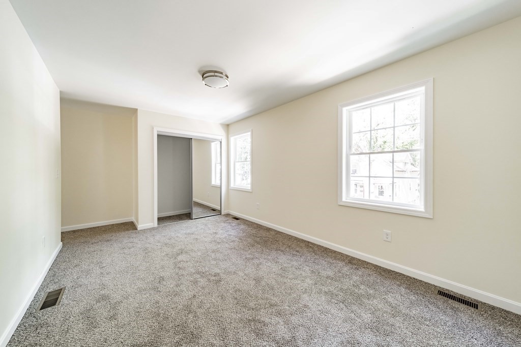 113 Newland Street Springfield, MA 01107 - Photo 15 of 27 Gallery Image 15
