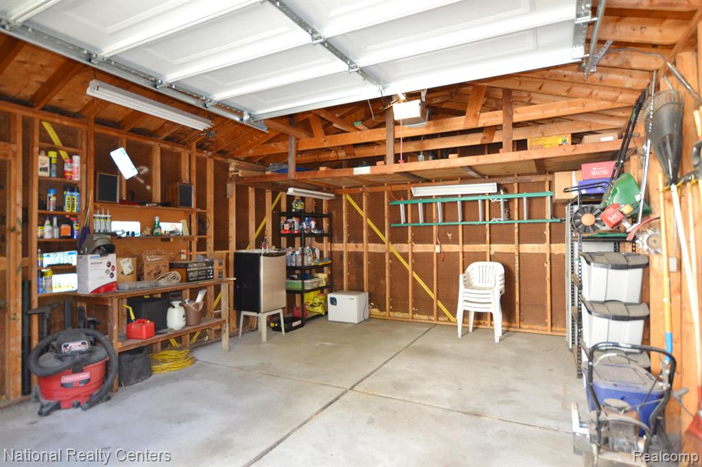 1861 Cambridge Road Berkley, MI 48072 - Photo 24 of 26 Gallery Image 24