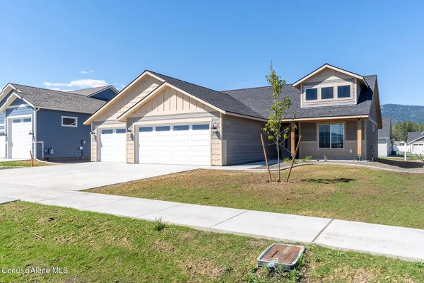 $573,900 | 8989 West Swather Avenue, Rathdrum, ID 83858