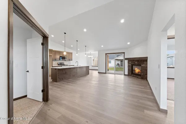 $573,900 | 8989 West Swather Avenue, Rathdrum, ID 83858