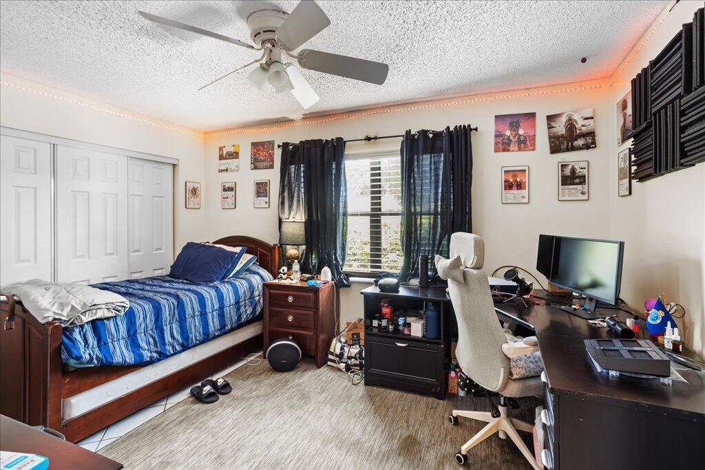 9893 Liberty Road Boca Raton, FL 33434 - Photo 11 of 20 9893 Guest Bedroom