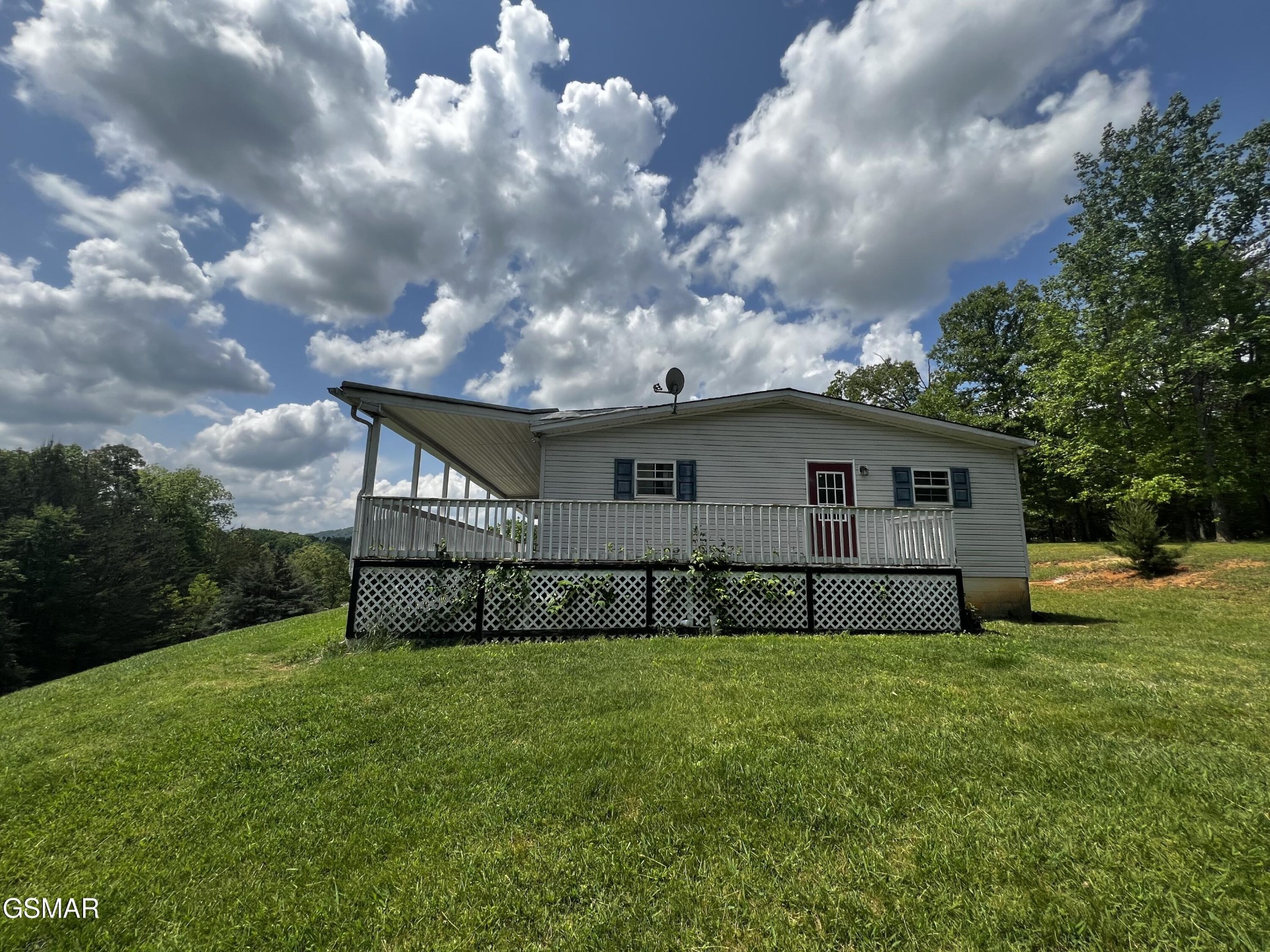 486 McGaha Chapel Road Cosby, TN 37722 - Photo 4 of 51 Gallery Image 4