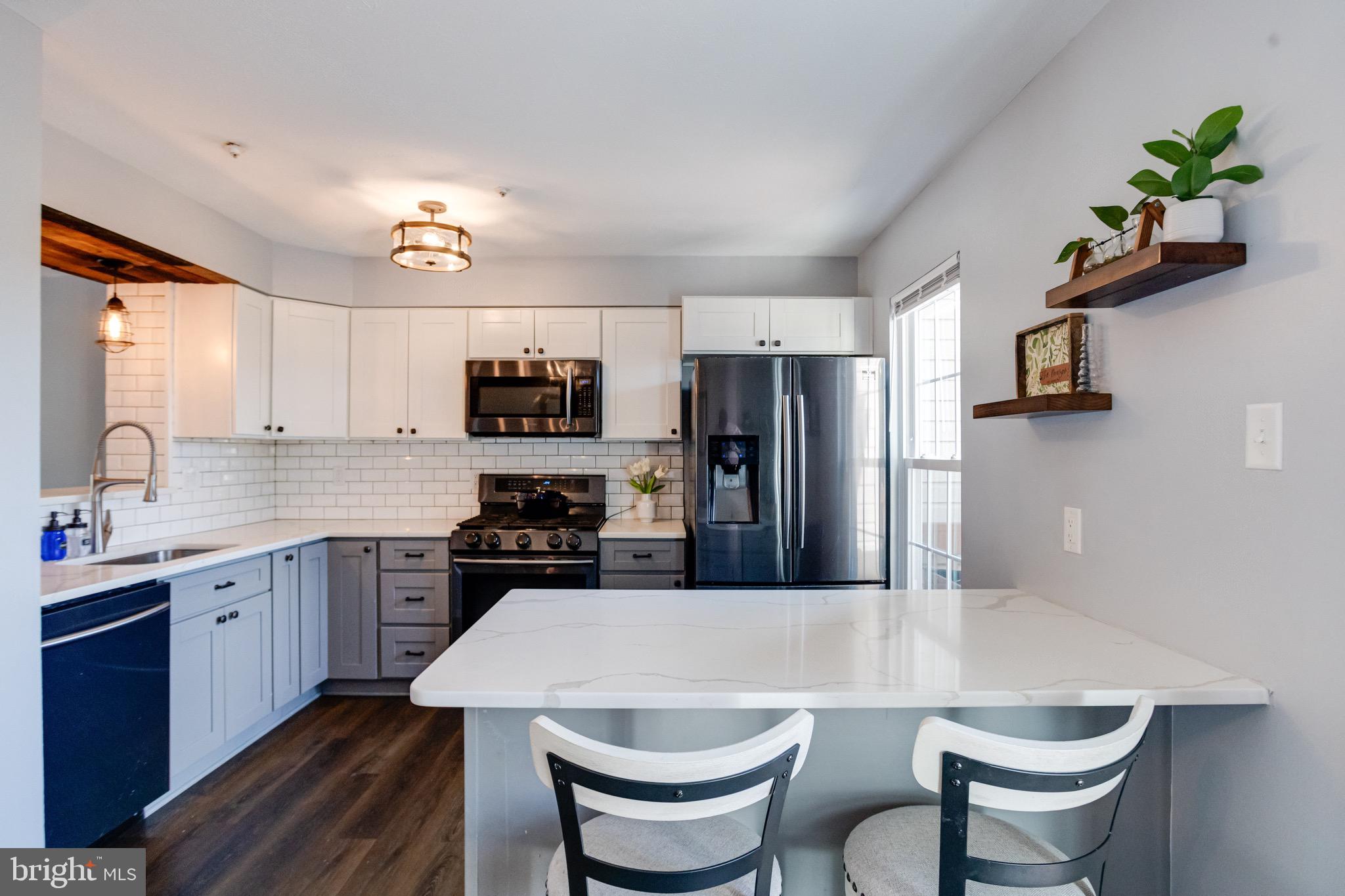 16 Sandview Court Baltimore, MD 21209 - Photo 10 of 58