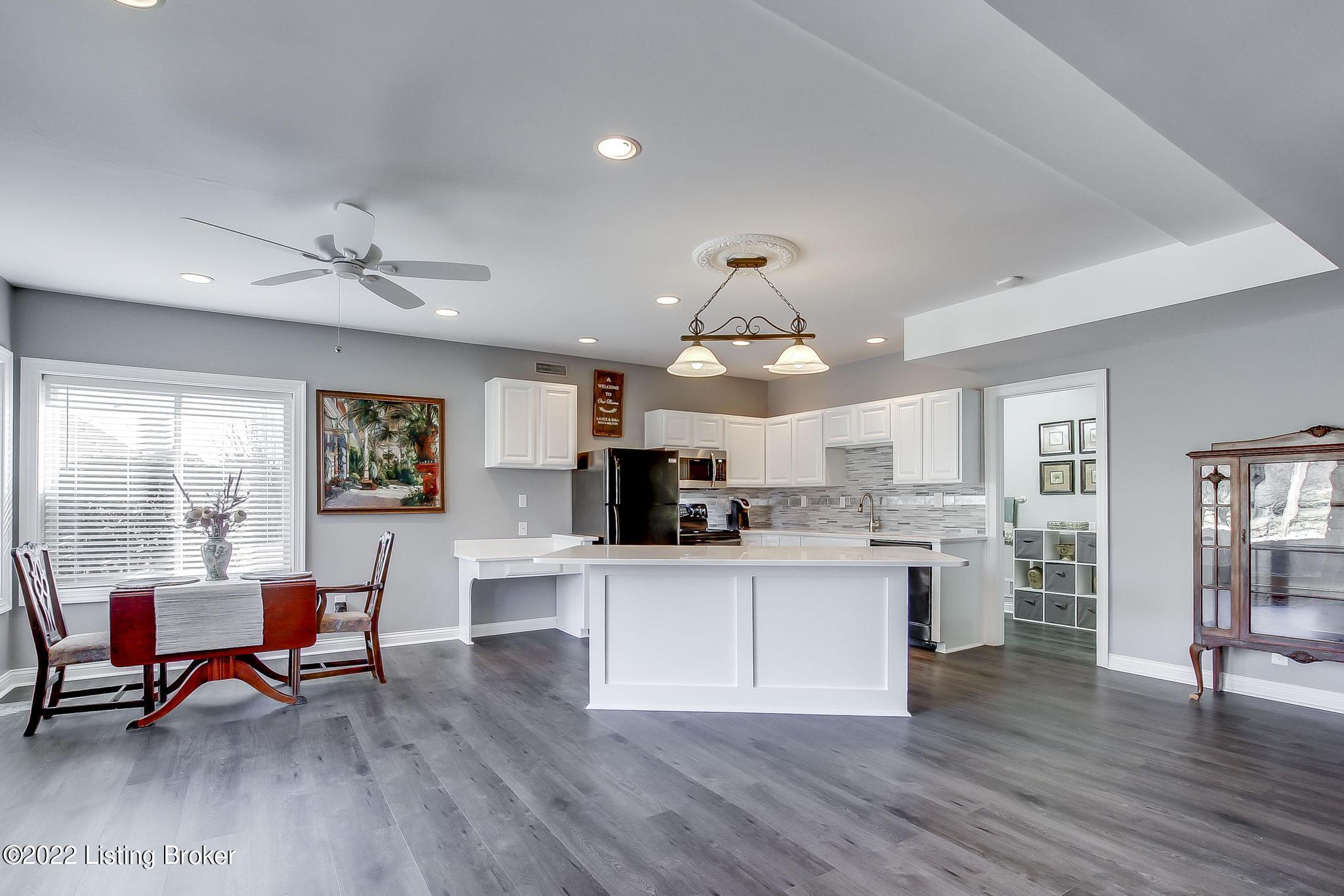 12532 Ridgemoor Drive Prospect, KY 40059 - Photo 70 of 88 12532 Ridgemoor Dr_40059_566