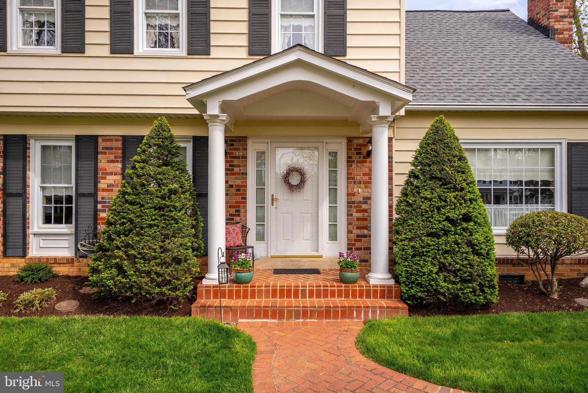 7824 Water Valley Court Springfield, VA 22153 - Photo 2 of 5
