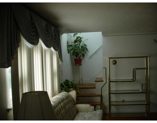 14 Dania Street Boston, MA 02126 - Photo 4 of 4