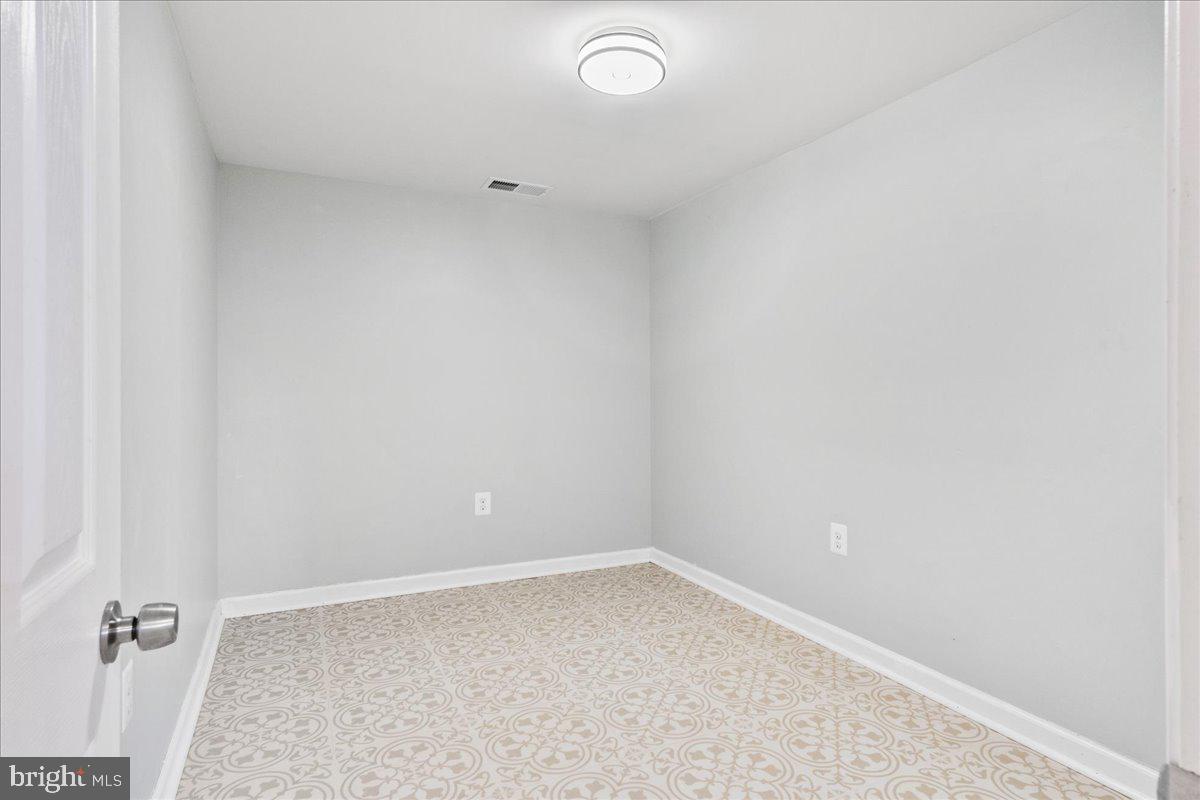 403 Delaware Road Frederick, MD 21701 - Photo 15 of 24 Lower Level Craftroom or office space