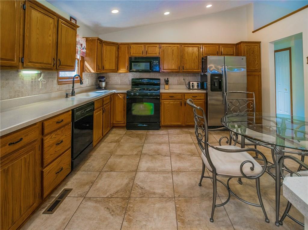480 Hemlock Road Level Green, PA 15085 - Photo 9 of 25 Gallery Image 9