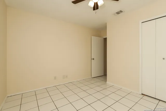 $1,100 | 8902 Amber Dusk, San Antonio, TX 78250
