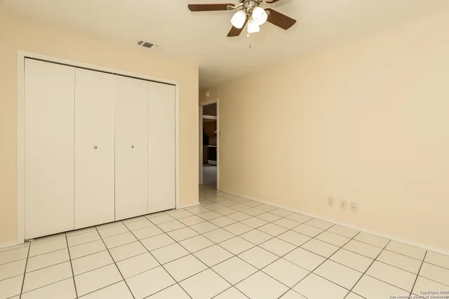 $1,100 | 8902 Amber Dusk, San Antonio, TX 78250