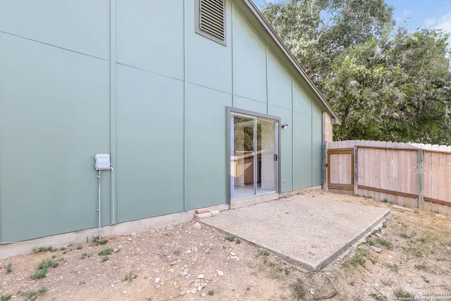 $1,100 | 8902 Amber Dusk, San Antonio, TX 78250