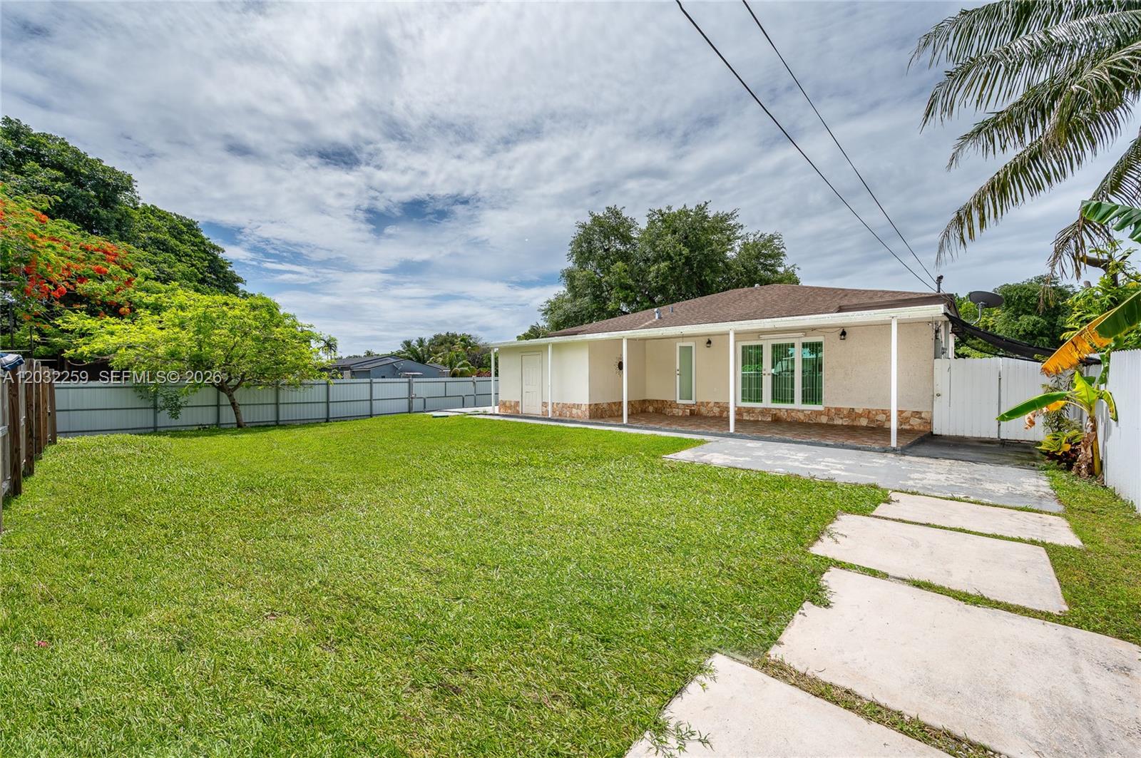 1507 Northwest 100th Street Miami, FL 33147 - Photo 14 of 35