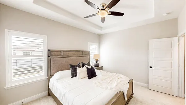 a front view of house with yard