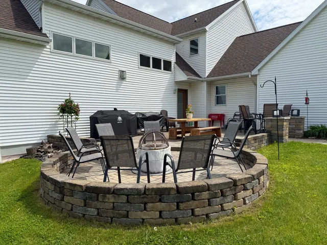 $759,900 | W4087 Parkview Court, Fond du Lac, WI 54937